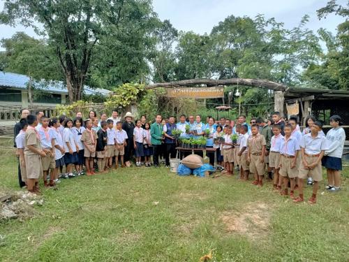 สำนักงานพัฒนาชุมชนอำเภอโพธิ์ไทร ดำเนินงานโครงการสนับสนุนการขับเคลื่อนกิจกรรม ตามแผนพัฒนาตำบล กิจกรรมสร้างความมั่นคงทางอาหาร ปลูกผักสวนครัว